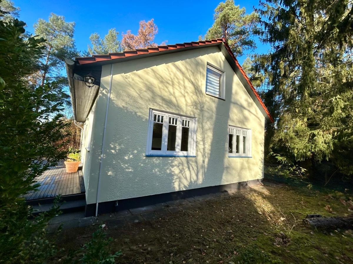 Ferienhaus Im Gruenen Mit Kamin Oranienburg Exterior foto